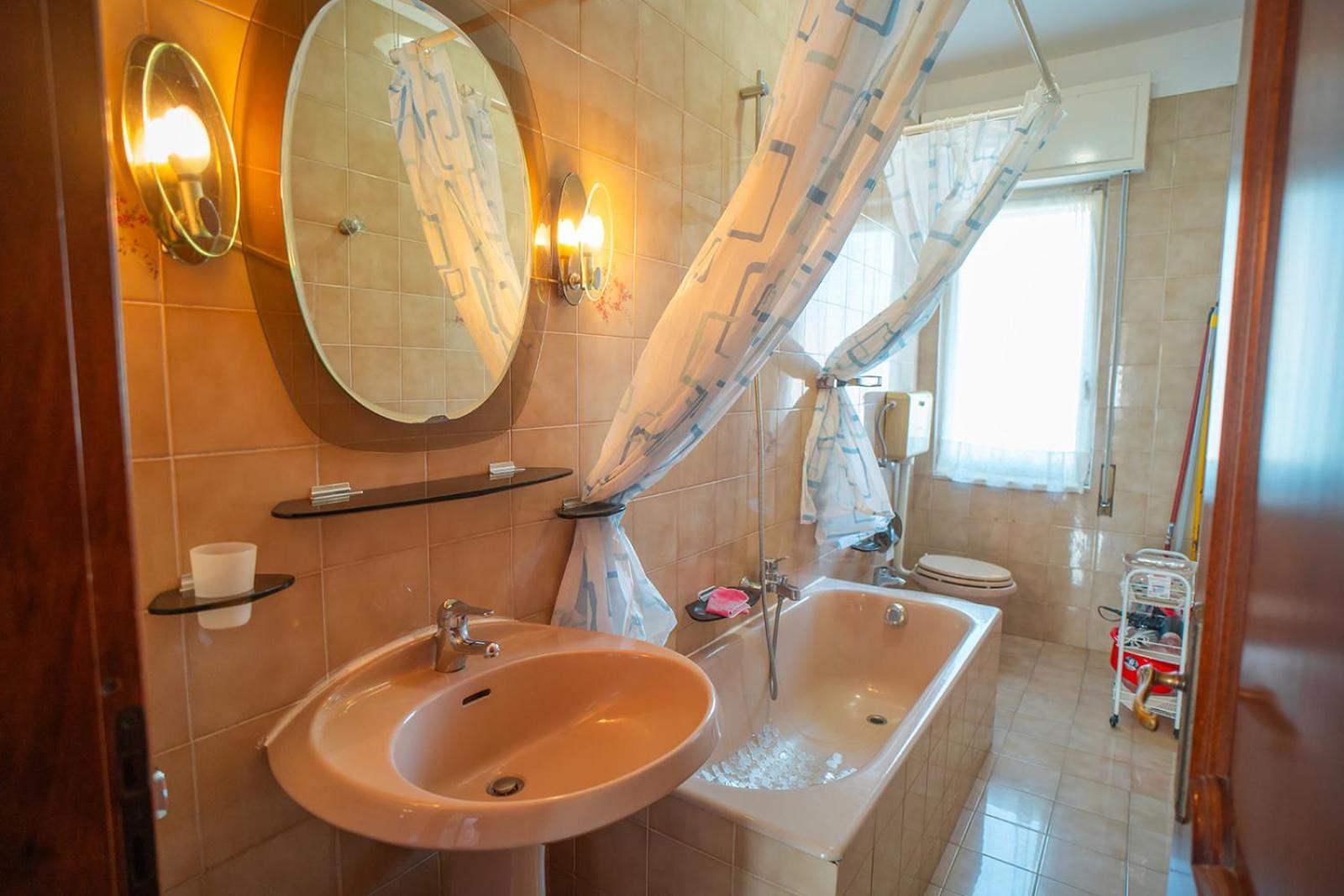 Casa Vacanze Ferrando Pietra Ligure Luaran gambar