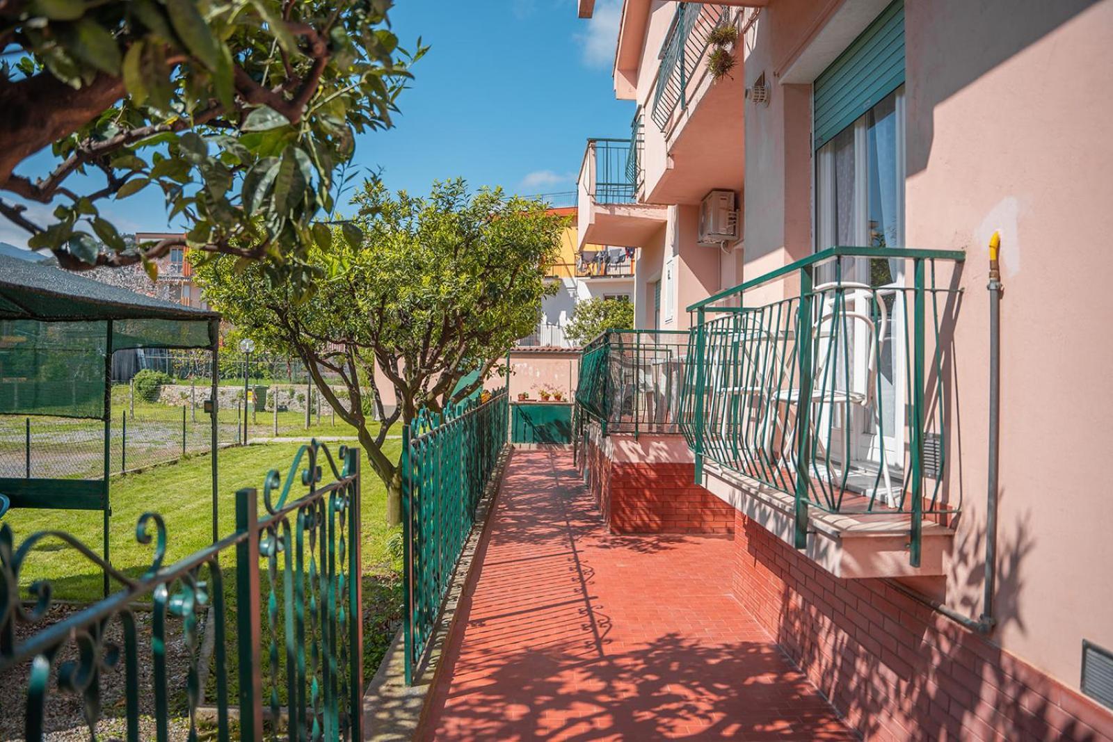 Casa Vacanze Ferrando Pietra Ligure Luaran gambar