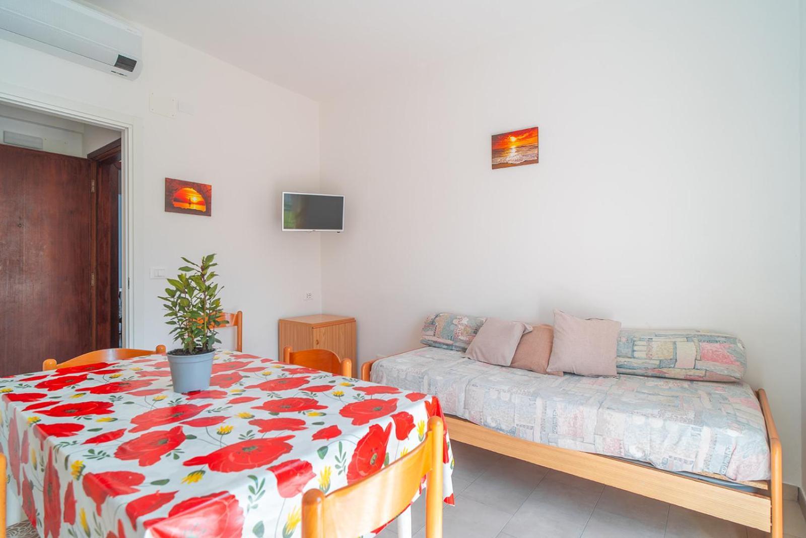 Casa Vacanze Ferrando Pietra Ligure Luaran gambar