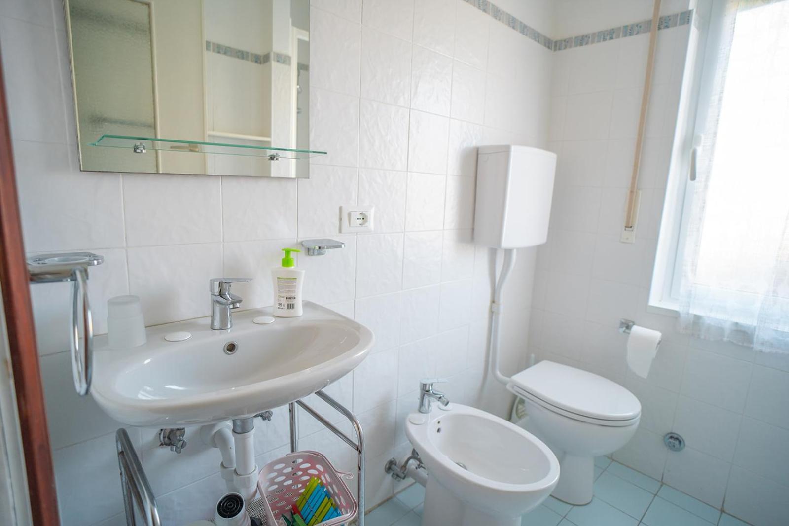 Casa Vacanze Ferrando Pietra Ligure Luaran gambar