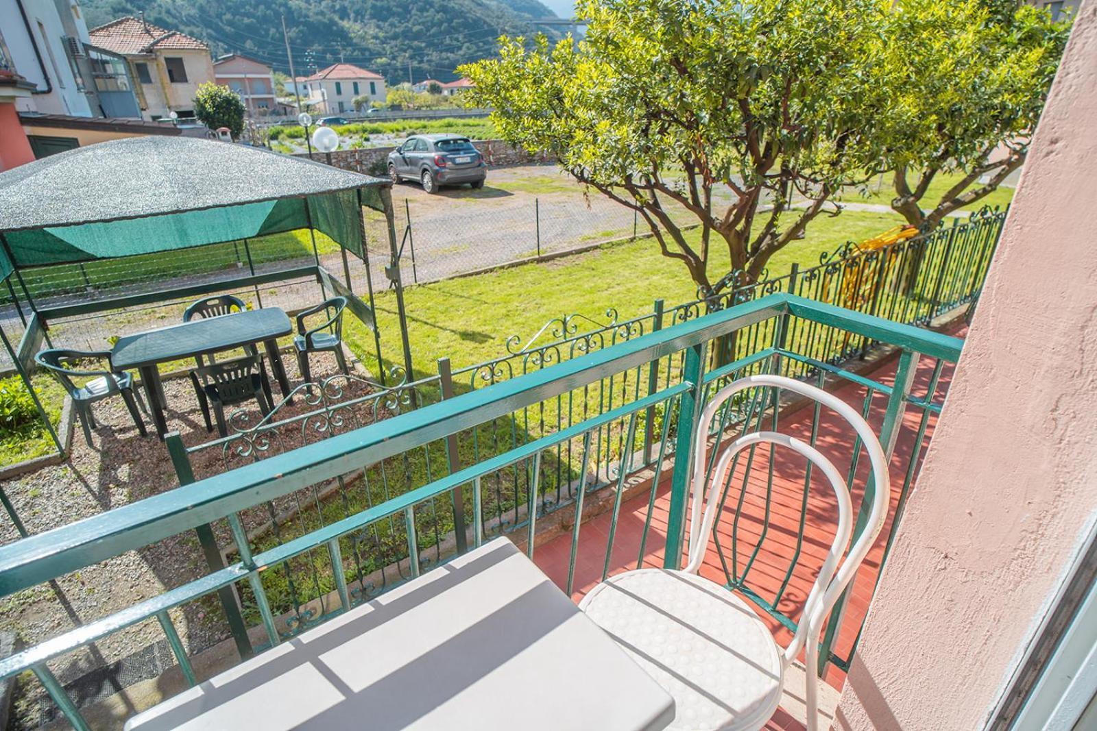 Casa Vacanze Ferrando Pietra Ligure Luaran gambar