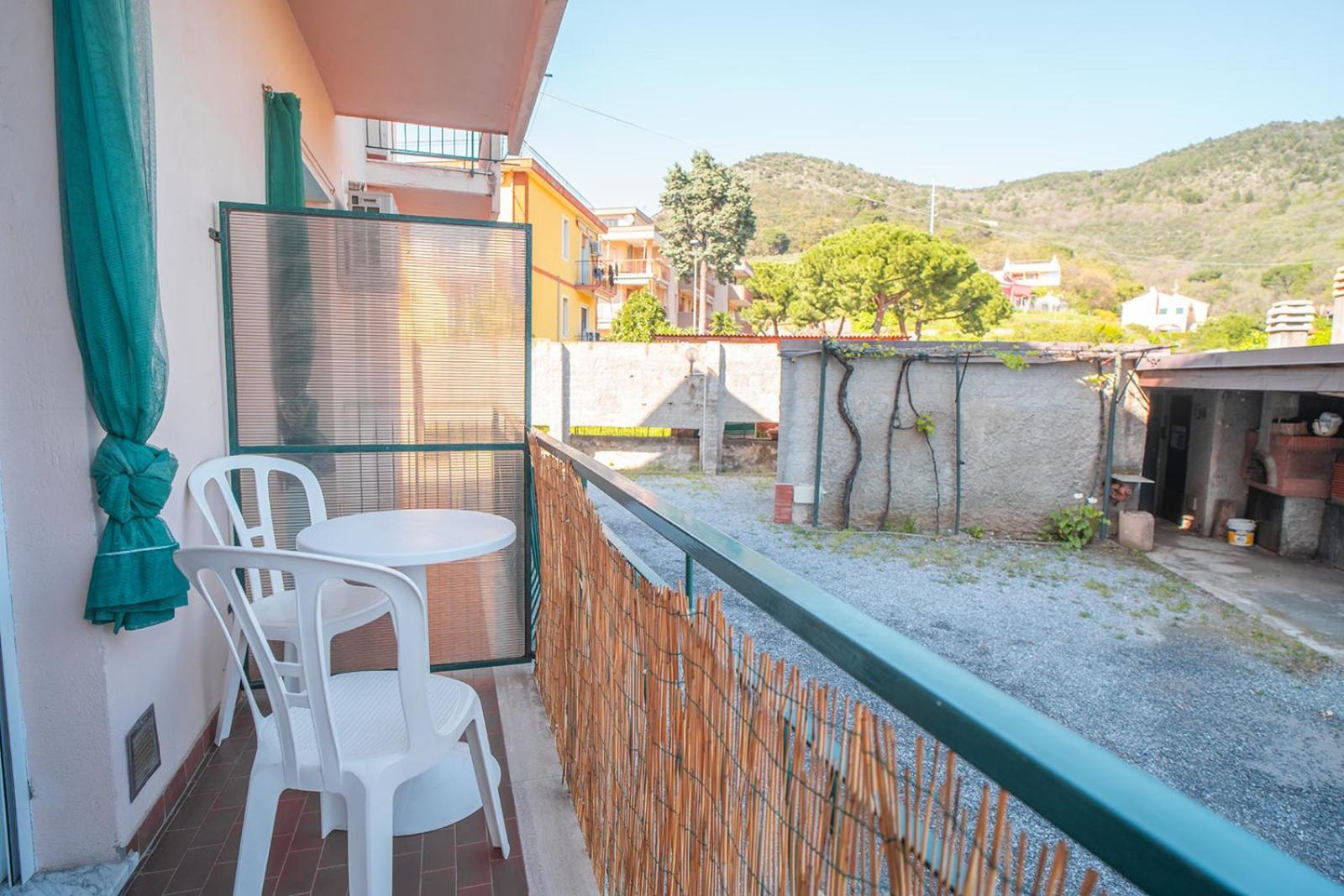 Casa Vacanze Ferrando Pietra Ligure Luaran gambar